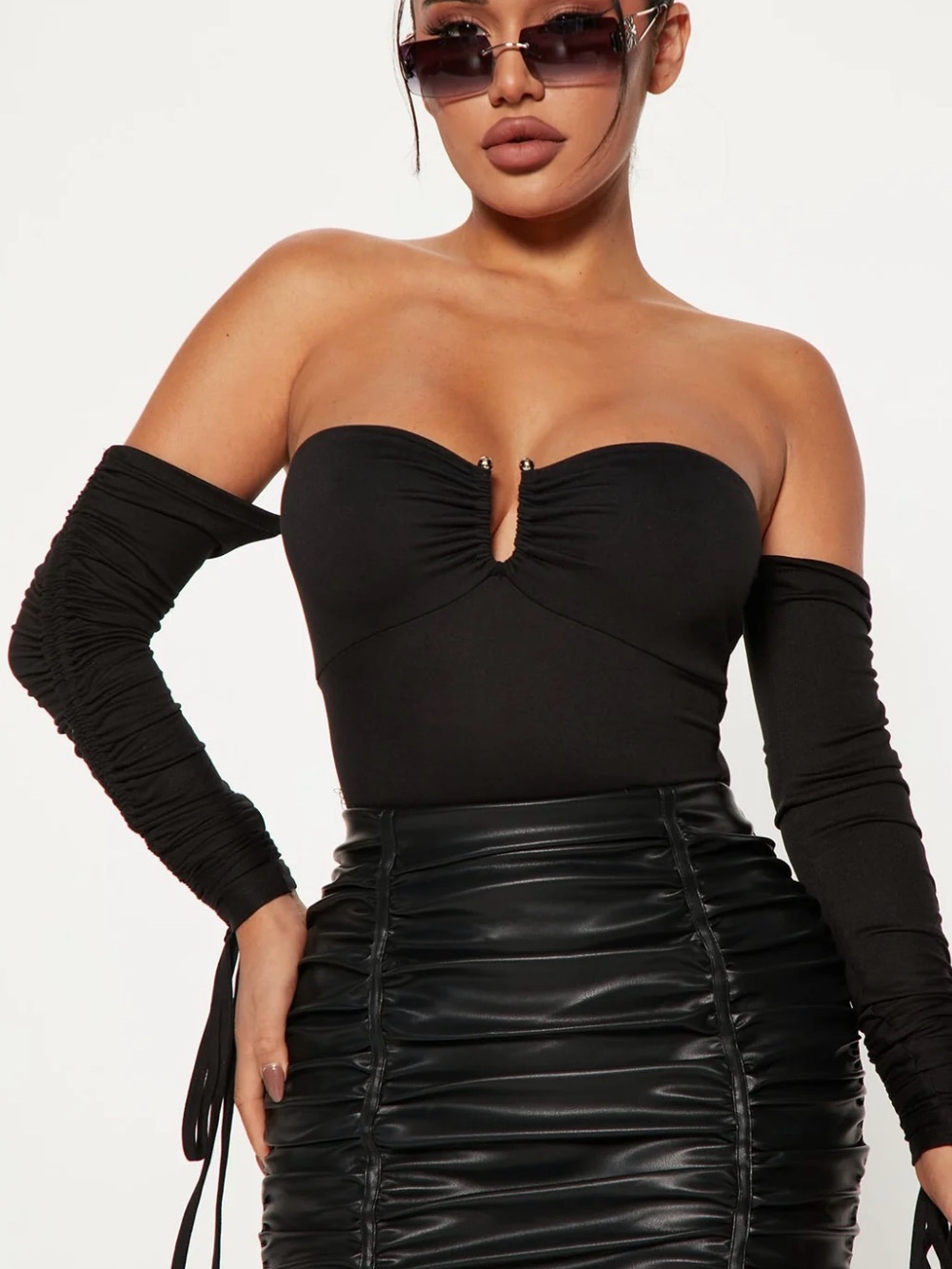 X-large Black Fashion Nova Off-the-Shoulder Long Sleeve Bodysuit
